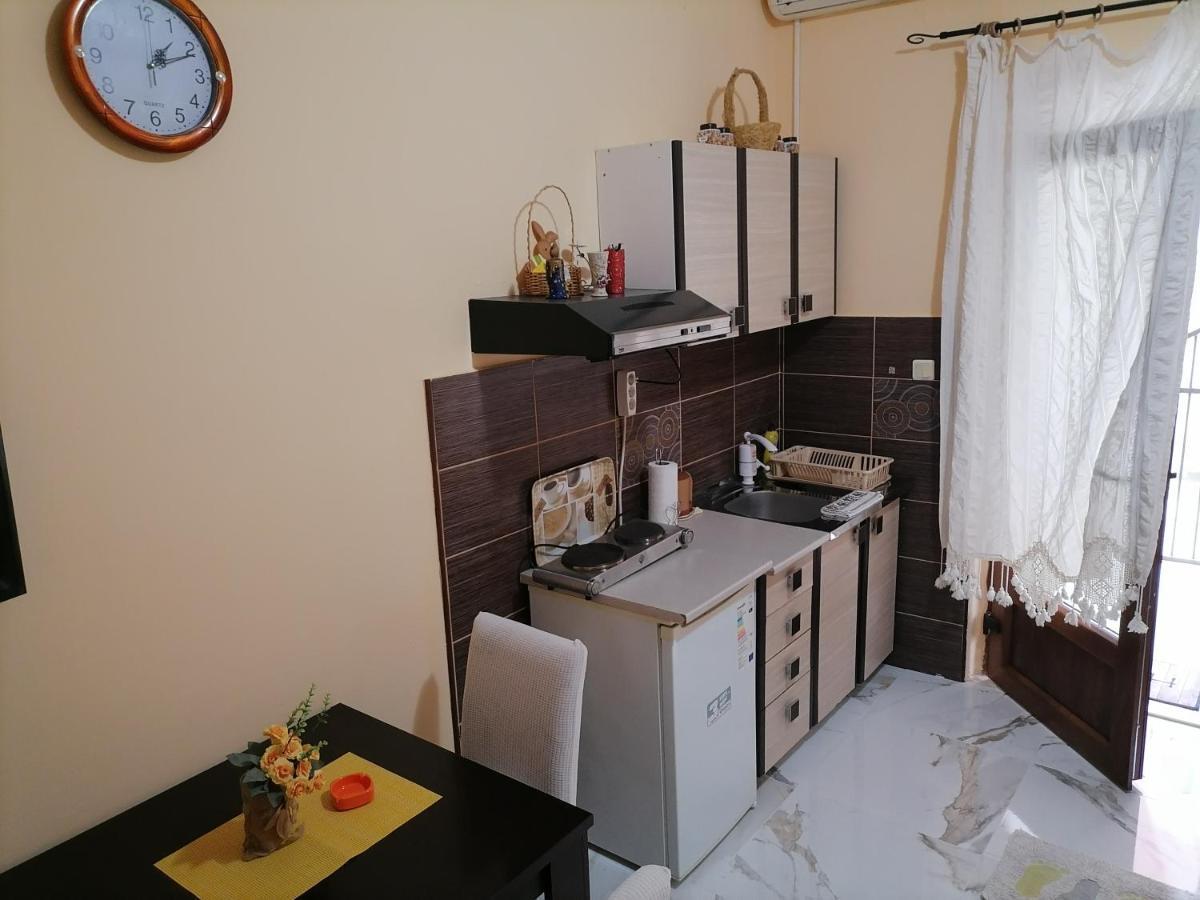 Romana 1 Tivat Exterior photo